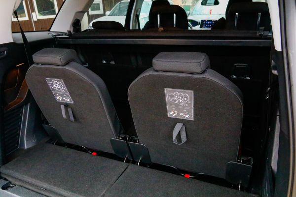 car Peugeot 5008 id11273 photo #10