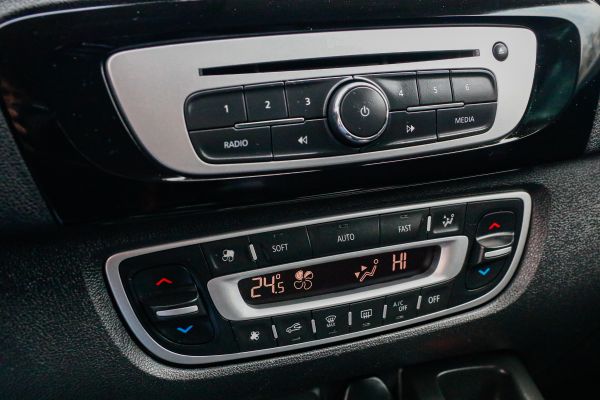 car Renault Grand Scenic id11274 photo #12