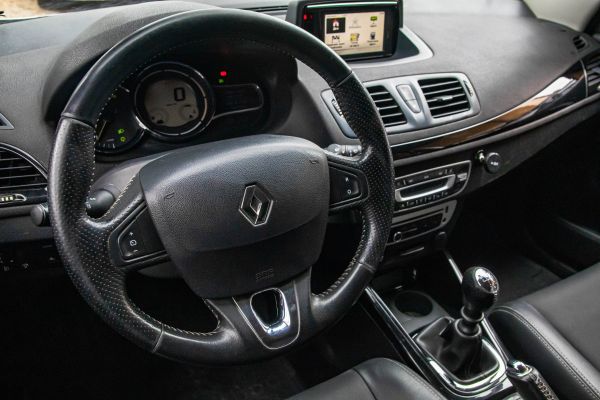 car Renault Megane id12467 photo #9
