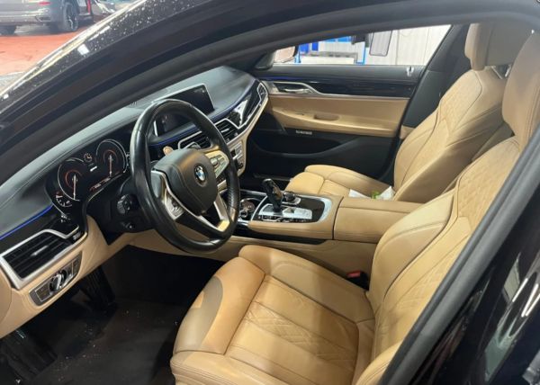 car BMW 7 Series id12525 photo #5
