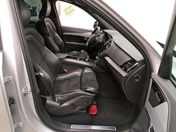 car Volvo XC90 id12577 photo #9