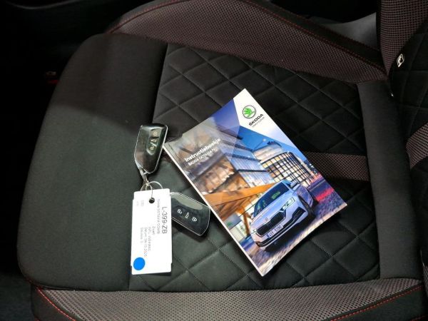 car Skoda Octavia id12649 photo #7
