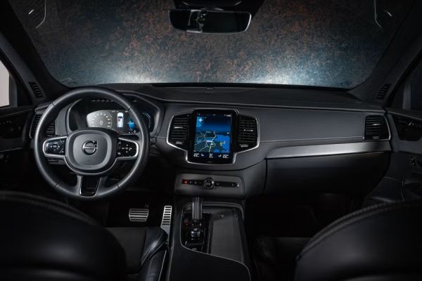 car Volvo XC90 id12690 photo #9
