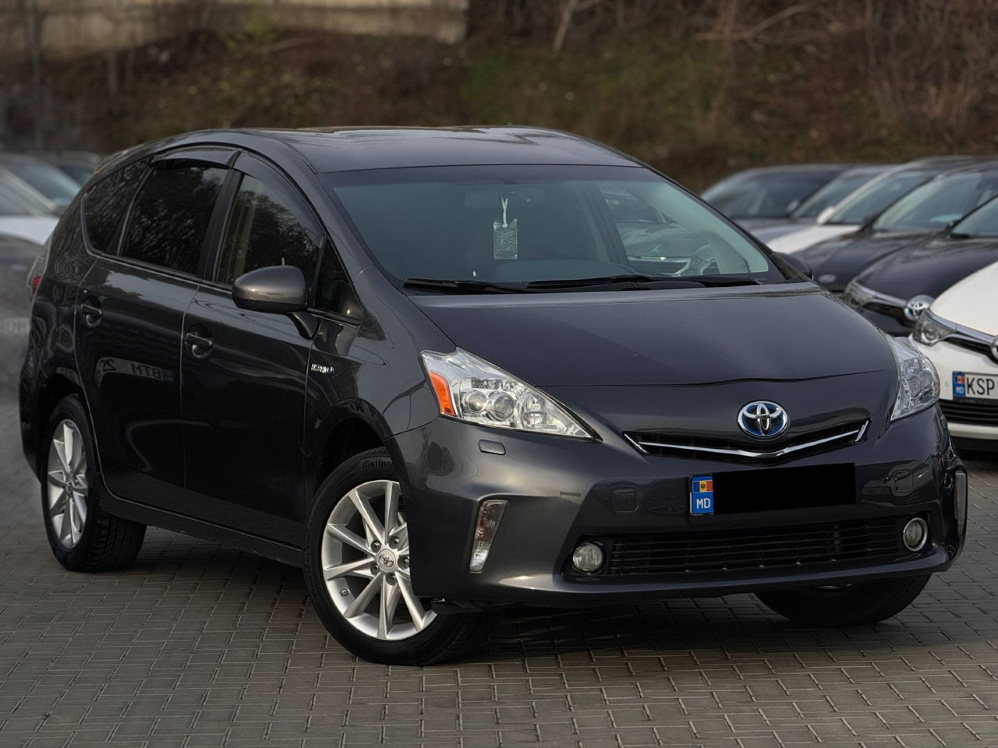 Toyota Prius 2013, Universal Variator Asfalt umed — 10499€