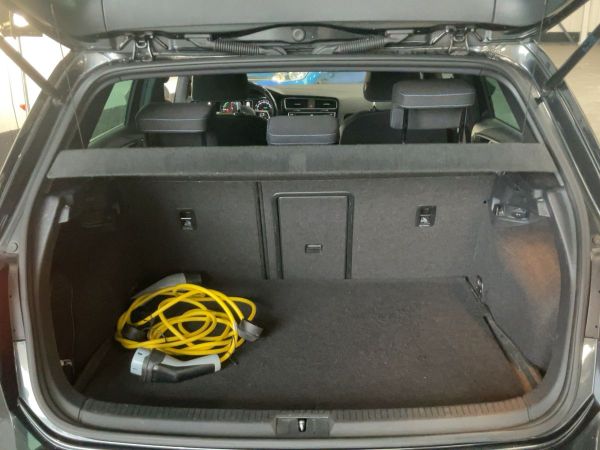 car Volkswagen Golf id12820 photo #14