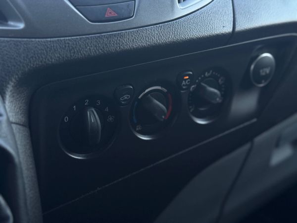 car Ford Transit id12824 photo #14