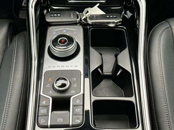 car KIA Sorento id12859 photo #12