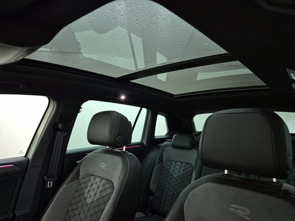 car Volkswagen Tiguan id12895 photo #13