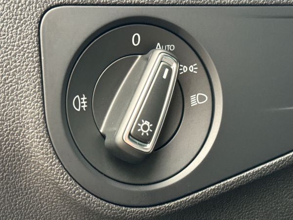 car Volkswagen Tiguan id12922 photo #12