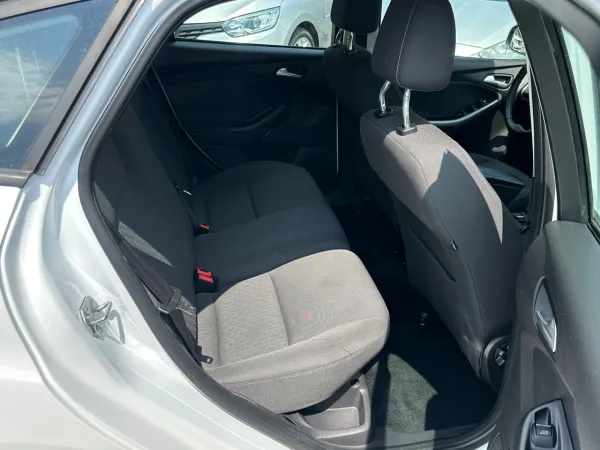 car Ford Focus id11913 photo #8