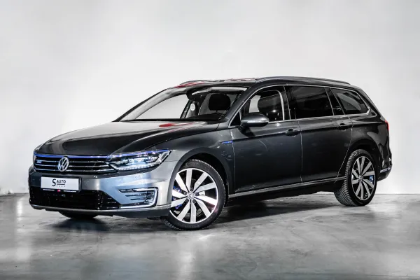 car Volkswagen Passat id11968 main photo