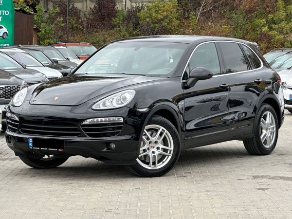 car Porsche Cayenne id11979 main photo