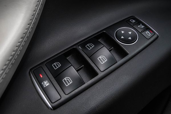 car Tesla Model X id11999 photo #14