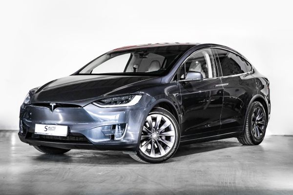 car Tesla Model X id11999 photo #2