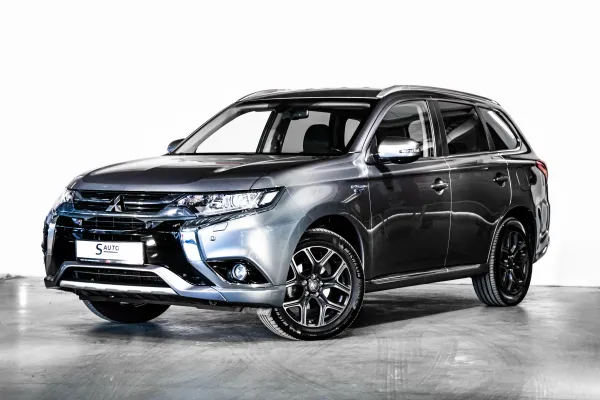 car Mitsubishi Outlander id12012 main photo