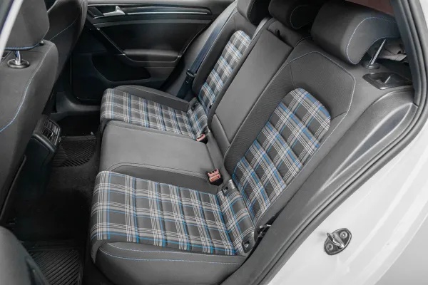 car Volkswagen Golf id12016 photo #7