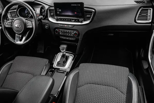car Kia XCeed id12017 photo #9