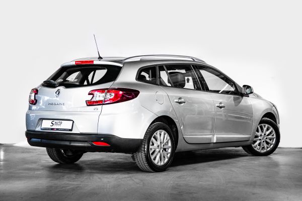 car Renault Megane id12019 photo #2