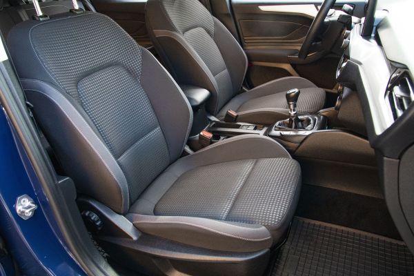 car Ford Focus id11711 photo #6