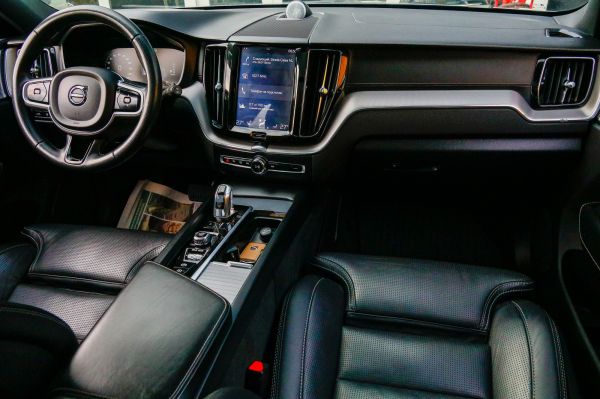 car Volvo XC60 id11379 photo #6