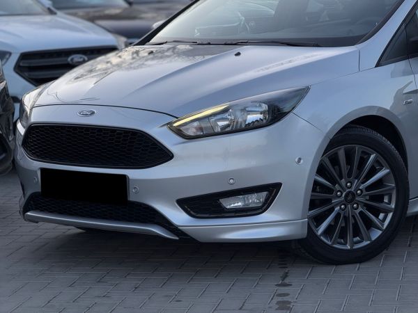 car Ford Focus Rs id11445 photo #5