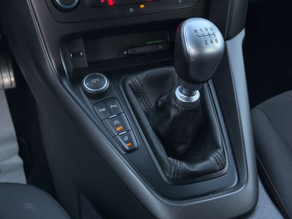 car Ford Focus Rs id11445 photo #14