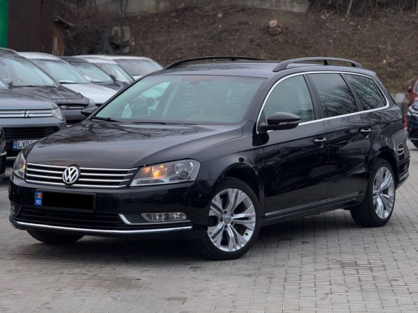car Volkswagen Passat id11453 main photo