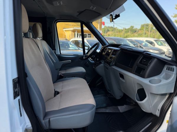car Ford Transit id11761 photo #5