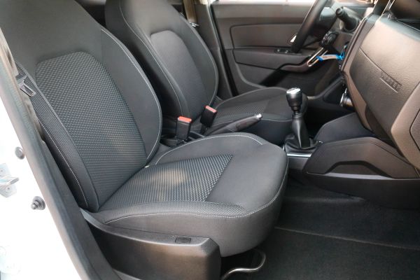car Dacia Duster id11564 photo #8