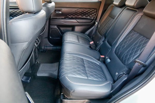 car Mitsubishi Outlander id11568 photo #7