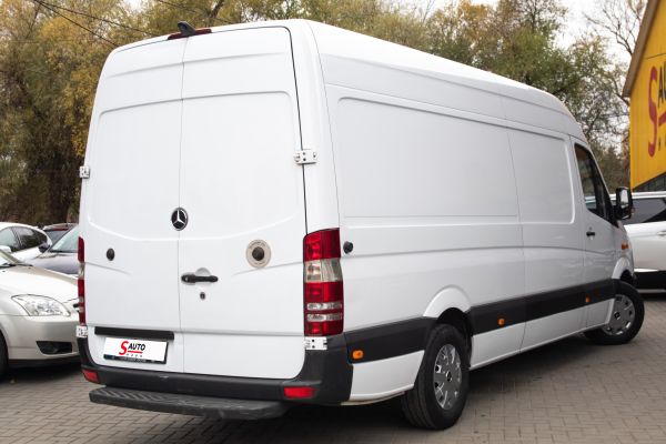 car Mercedes Benz Sprinter id10102 photo #2