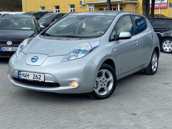 car Nissan Leaf id9106 main photo
