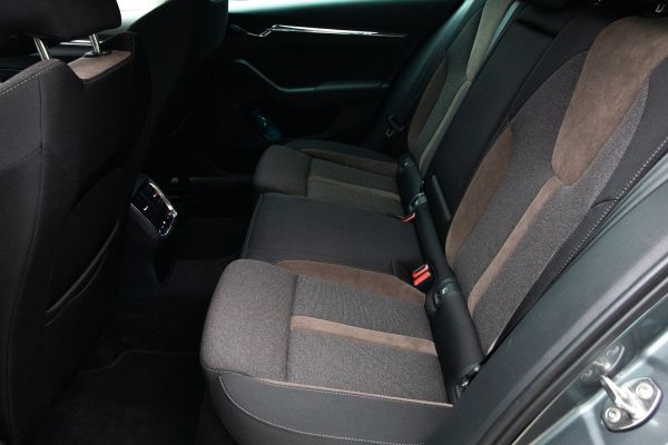 car Skoda Octavia id10121 photo #7