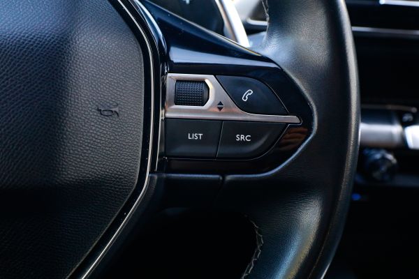 car Peugeot 5008 id9963 photo #11
