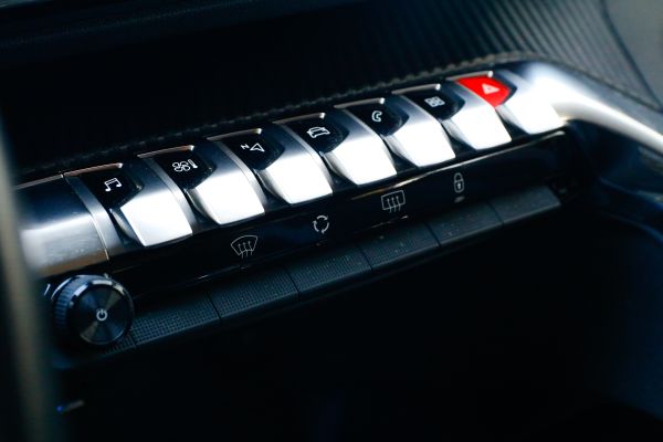 car Peugeot 5008 id9963 photo #9