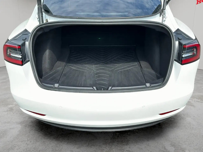 car Tesla Model 3 id139841 photo #18