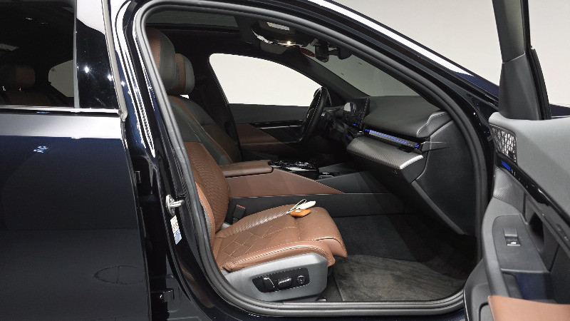 car BMW 5 Series id140622 photo #26