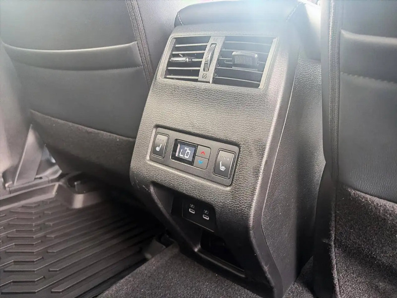 car Mitsubishi Outlander id142929 photo #14