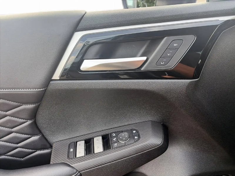 car Mitsubishi Outlander id142929 photo #16