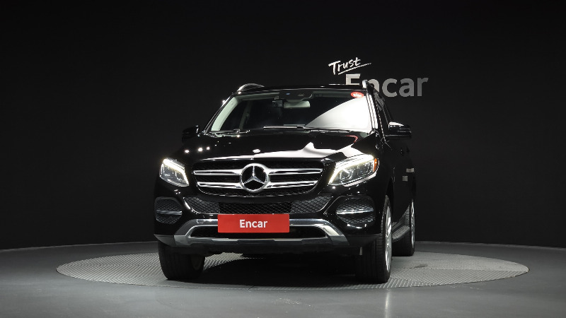 car Mercedes GLE id143845 photo #3