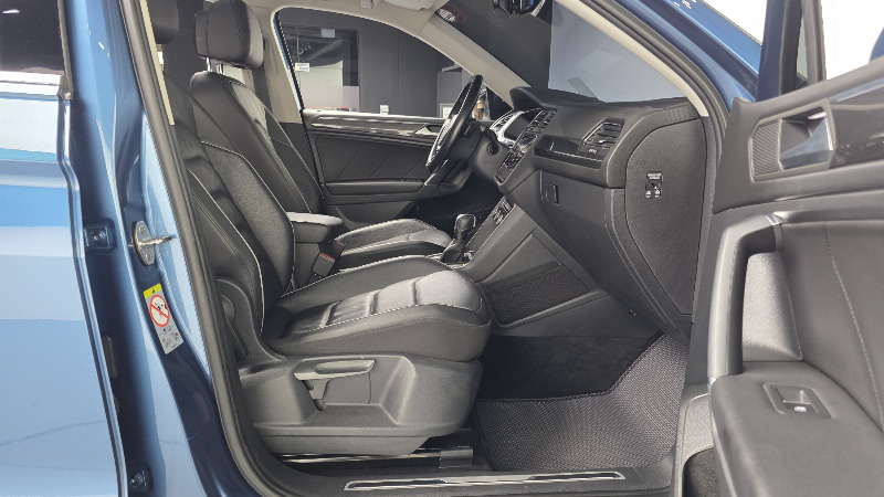 car Volkswagen Tiguan id165138 photo #11