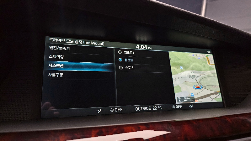 car Genesis G90 id173364 photo #16