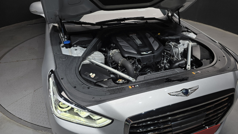 car Genesis G90 id173364 photo #6