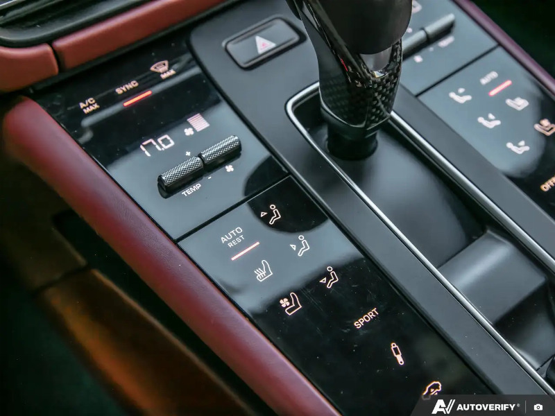 car Porsche Macan id182429 photo #23