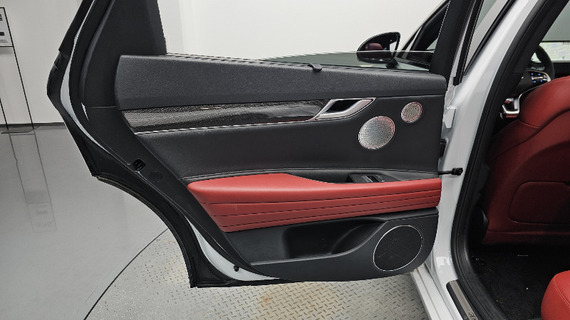 car Genesis G80 id191095 photo #25