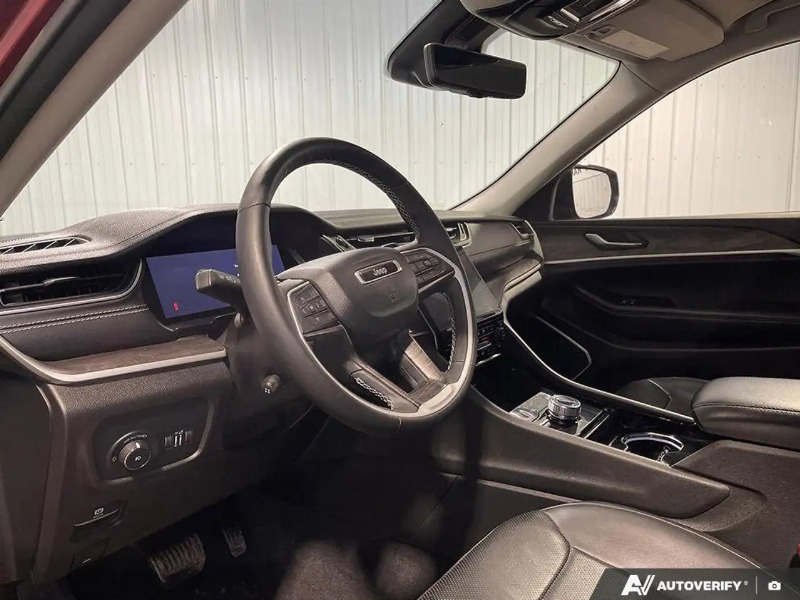 car Jeep Grand Cherokee id201172 photo #14