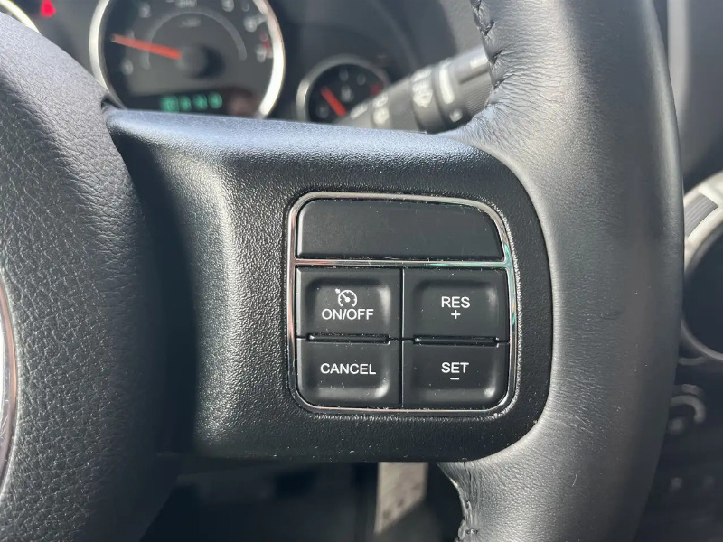 car Jeep Wrangler id207687 photo #18