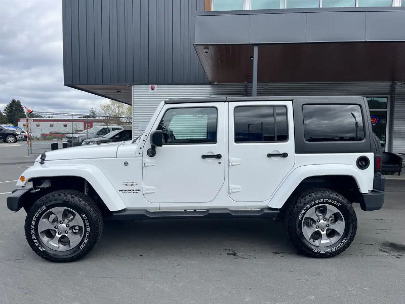 car Jeep Wrangler id207687 photo #4