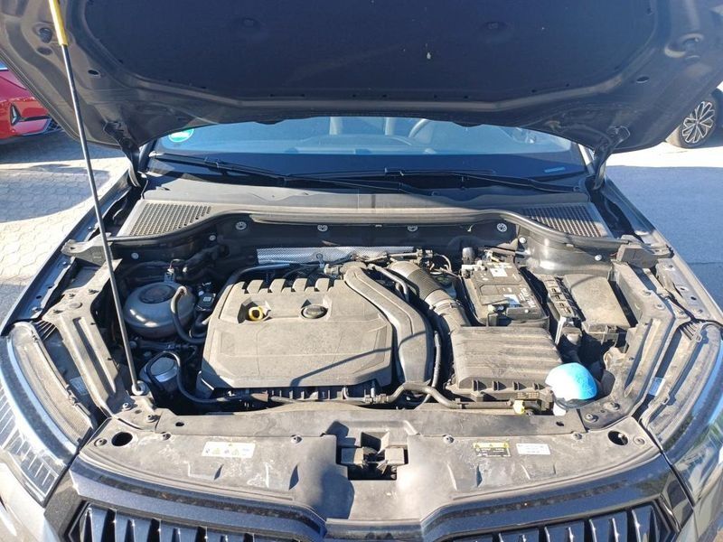 car Skoda Karoq id215892 photo #8