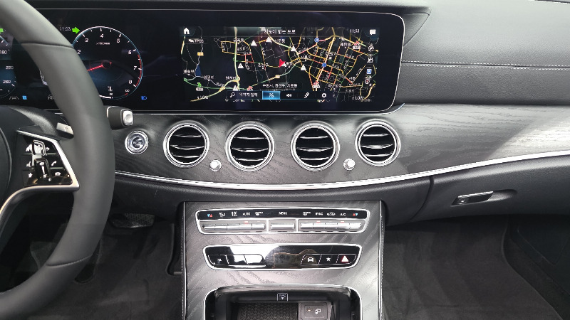 car Mercedes E-Class id216844 photo #13